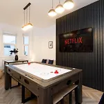 The View - Games - Hot Tub - Sleeps 22 * Scarborough